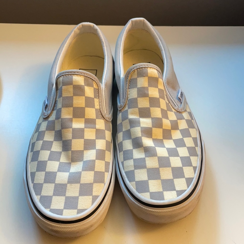 Checked Bans Slip On Size 9 Women’s